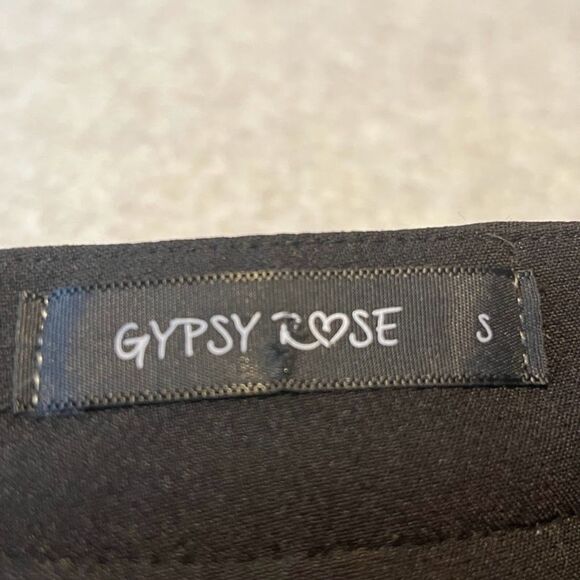 Black Pleated Lace Gypsy Rose English Factory Mini Skirt Size Small - Picture 5 of 7